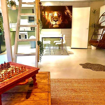 Jungle Style Lodge With Jacuzzi ,Sauna And Garden Near Amsterdam Vijfhuizen Kültér fotó