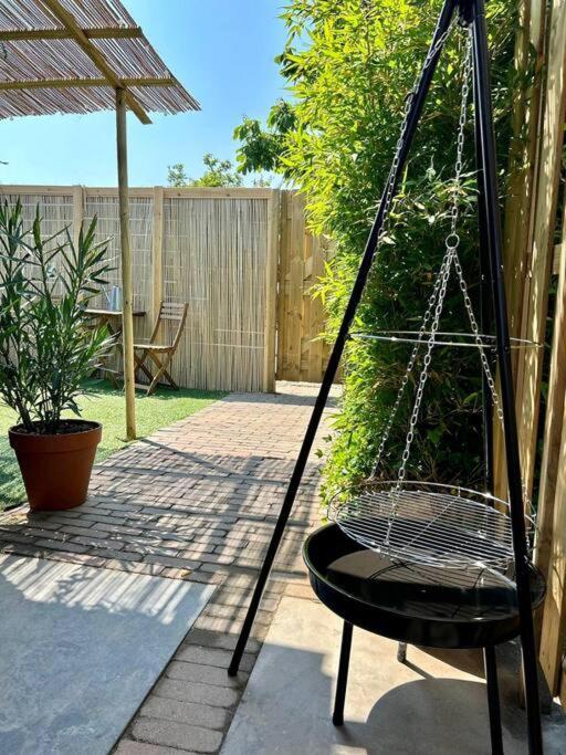 Jungle Style Lodge With Jacuzzi ,Sauna And Garden Near Amsterdam Vijfhuizen Kültér fotó